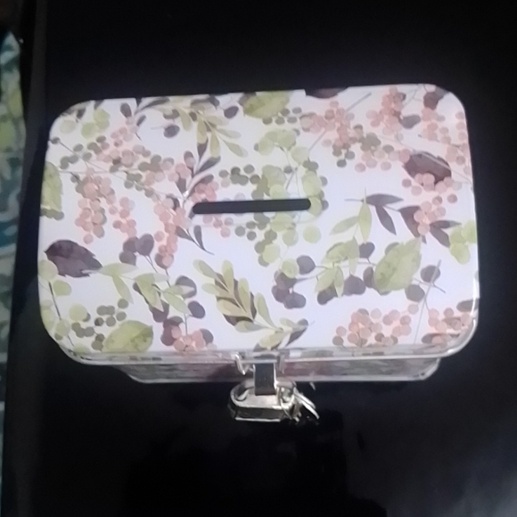 Piggy Bank , NWOT - Picture 4 of 7